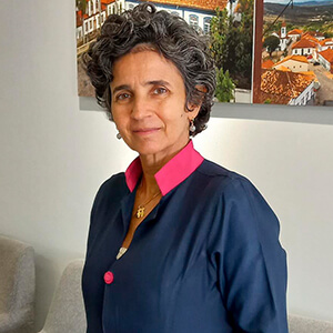 Dra. Olívia Ribeiro Caram